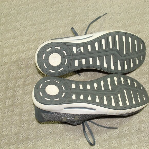 Under Armour Micro G Pursuit Men\'s Size 8 Grey Running Athletic Shoe 3021232-100 main image 4